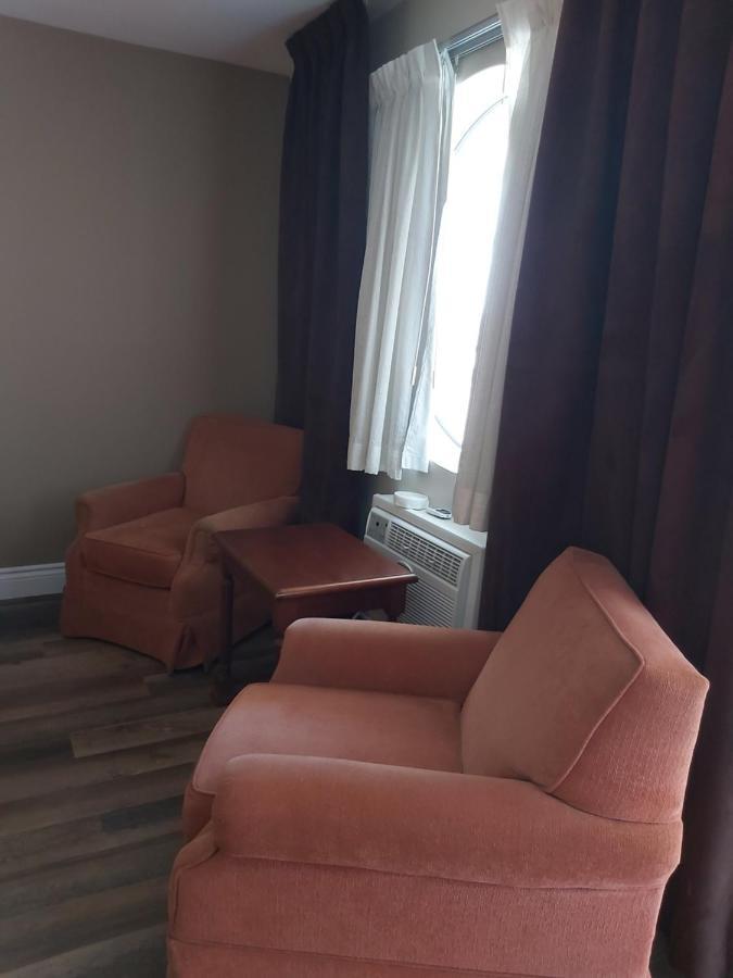 Seely'S Motel Shediac Buitenkant foto